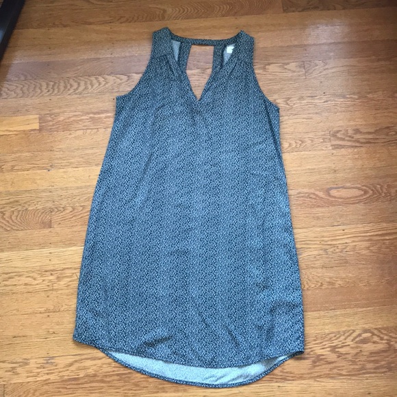 Old Navy Dresses & Skirts - Old Navy (2) summer dresses Old Navy Dresses & Skirts - Old Navy (2) summer dresses